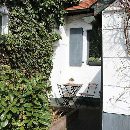 Kleines, Gemuetliches Haeuschen Appartement Mönchengladbach Buitenkant foto