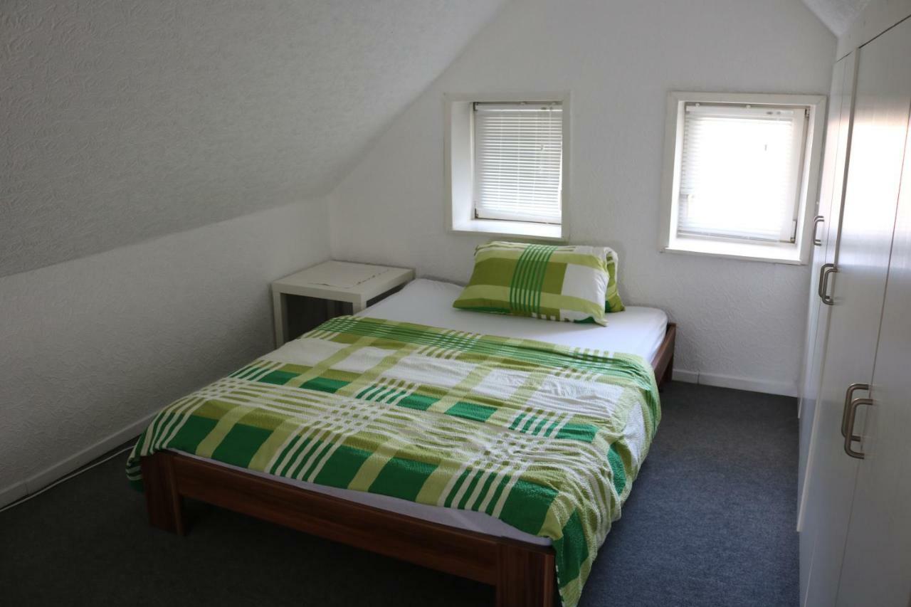 Kleines, Gemuetliches Haeuschen Appartement Mönchengladbach Buitenkant foto